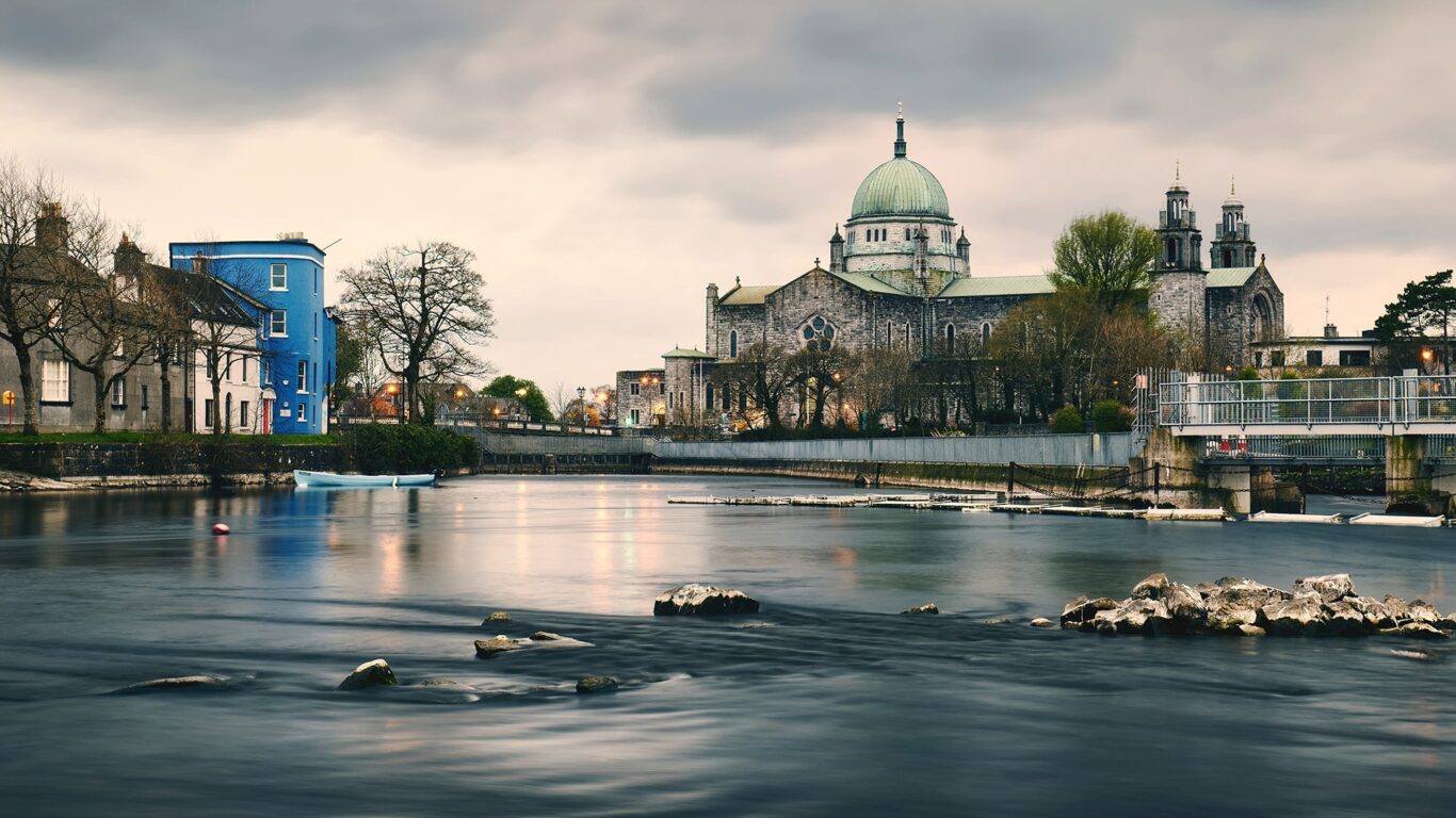 galway-cathedral-min